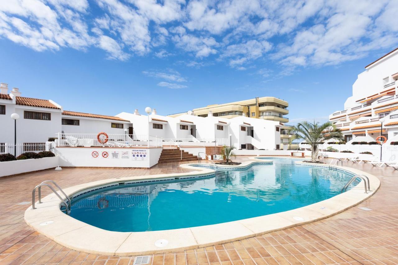 Home2Book Paradise Costa Adeje, Pool Плайя-Фаньябе Экстерьер фото
